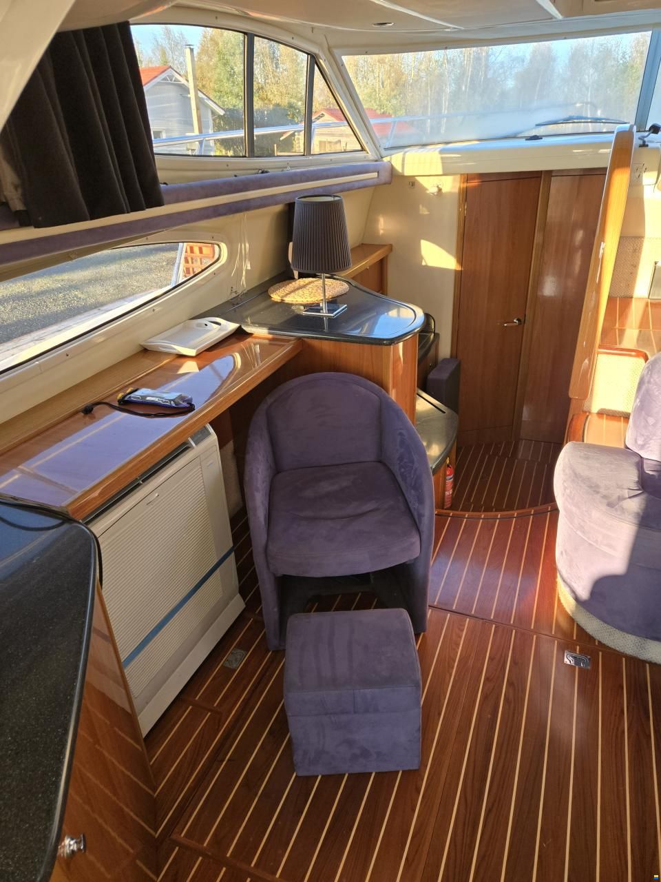 Sealine F 37