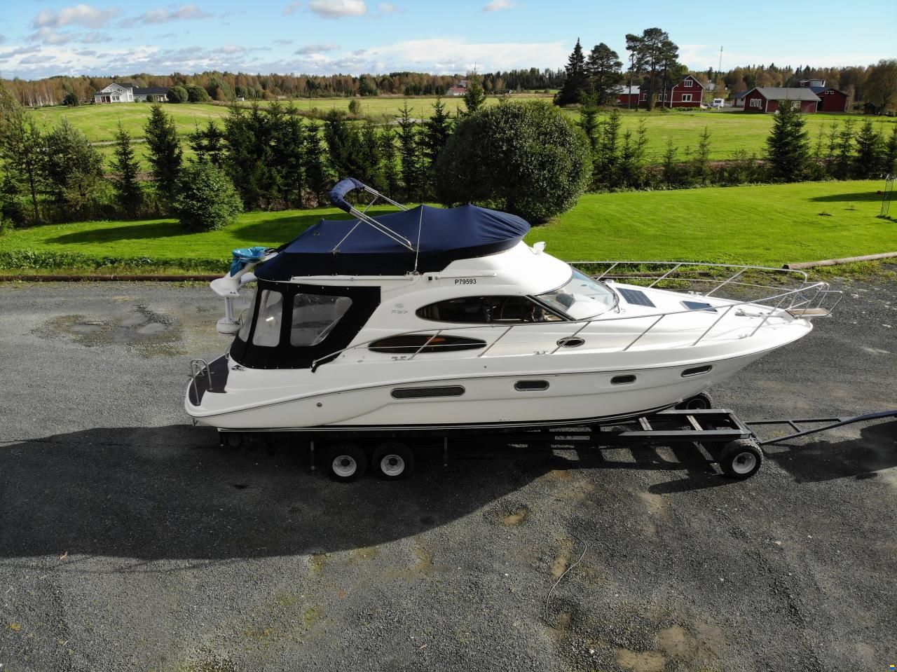 Sealine F 37