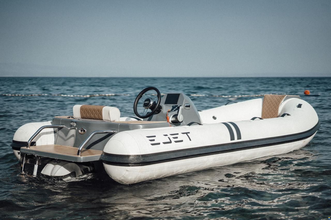 EJET 4X