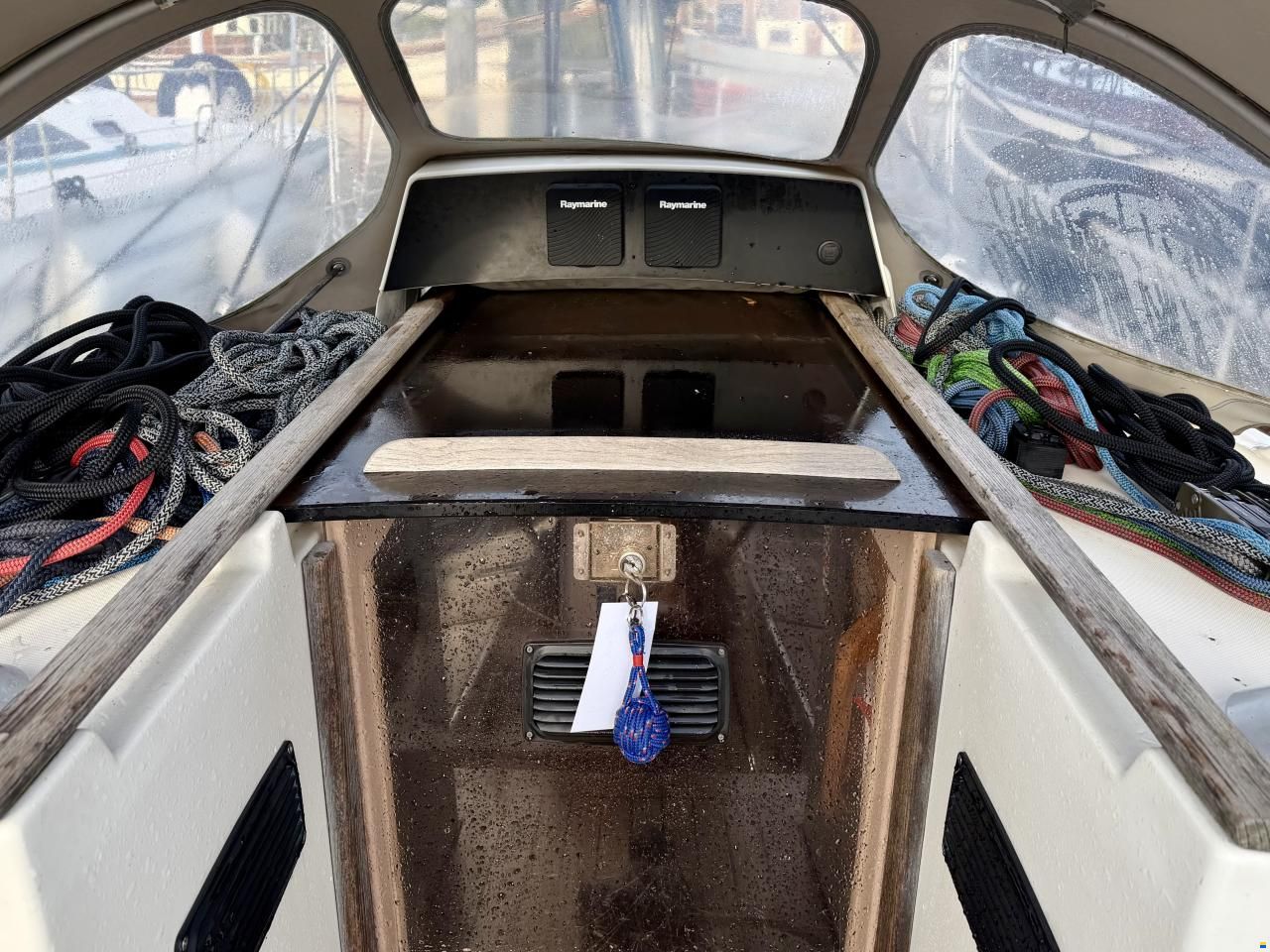 Beneteau Oceanis 350