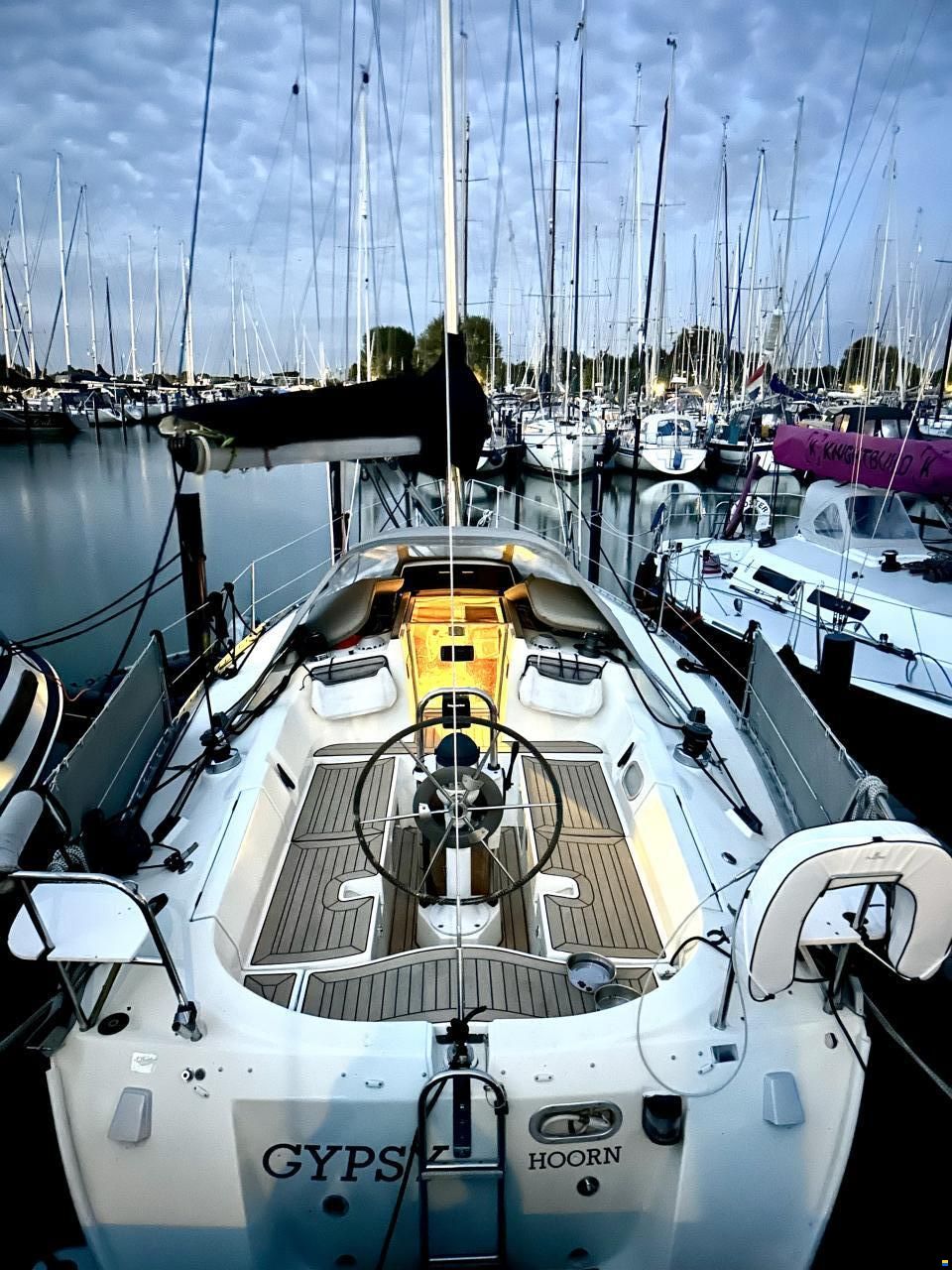 Beneteau Oceanis 350