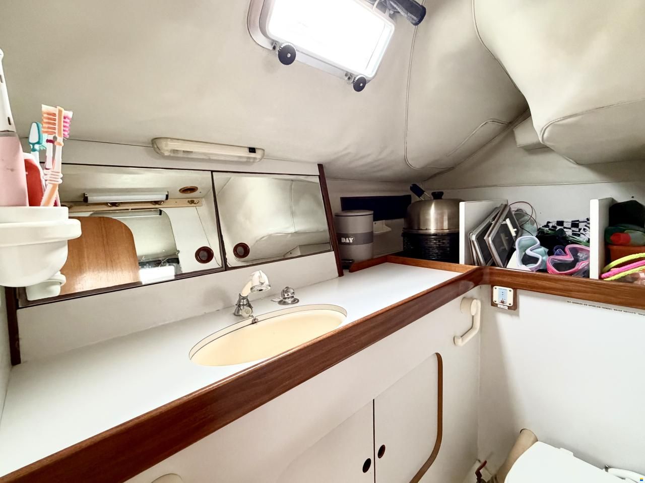 Beneteau Oceanis 350