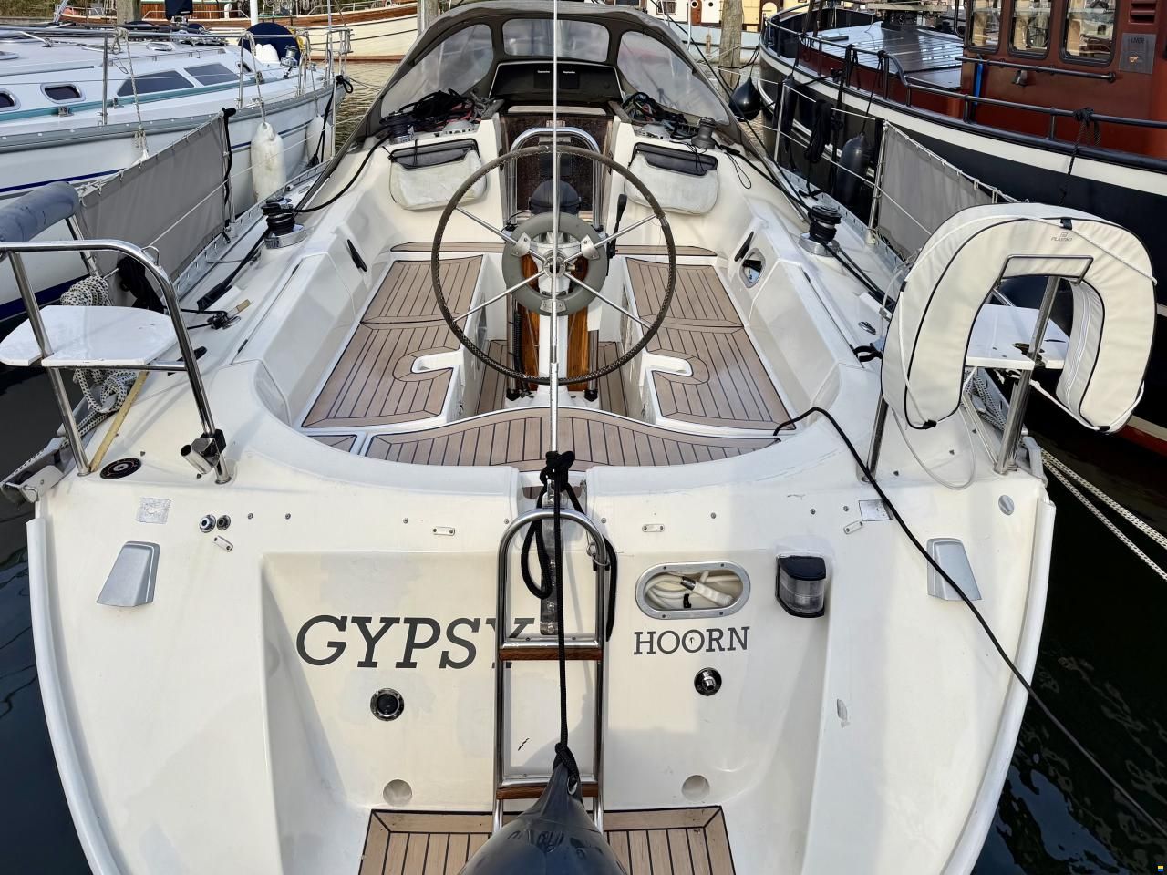 Beneteau Oceanis 350