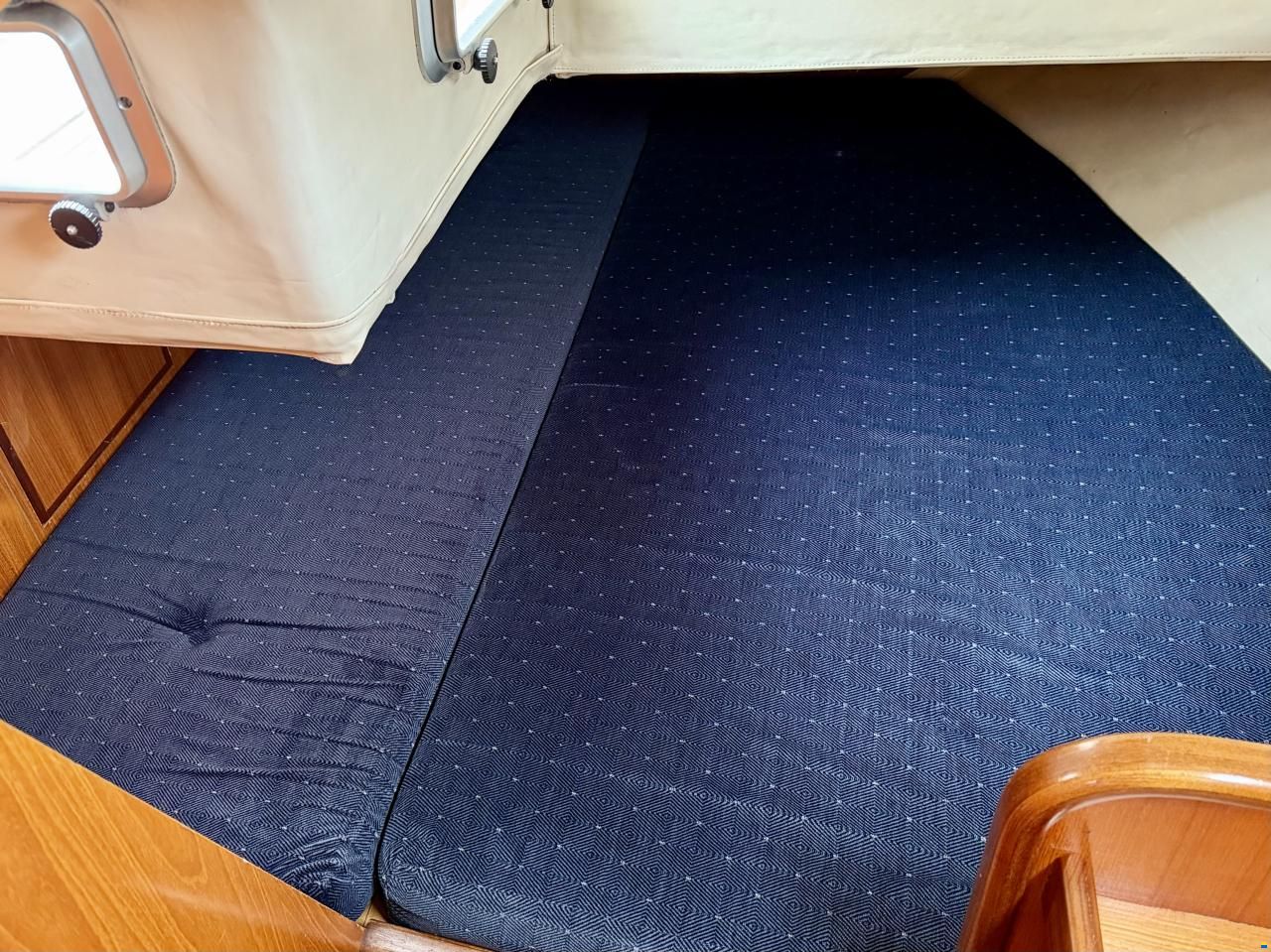 Beneteau Oceanis 350