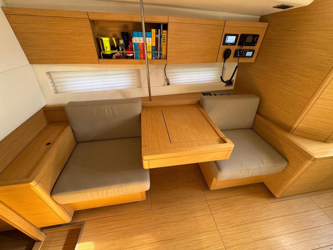 Cantiere Del Pardo Grand Soleil 42 LC