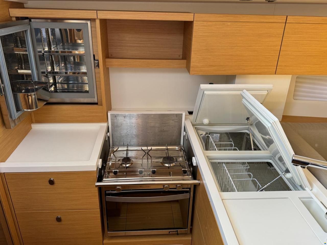 Cantiere Del Pardo Grand Soleil 42 LC