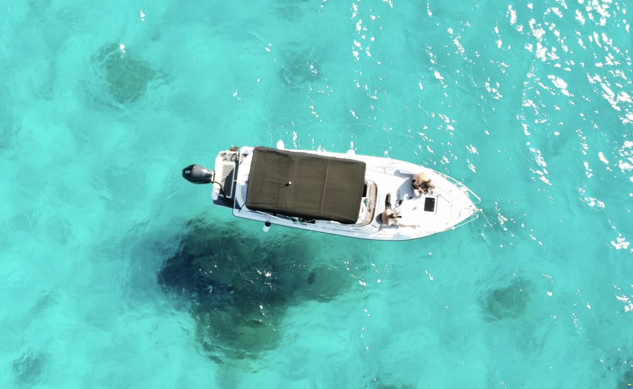 Eolo 830 Day HBS Verado 300