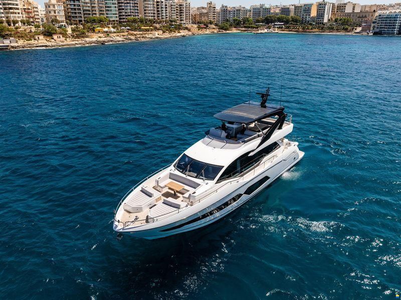 Sunseeker 76 Yacht