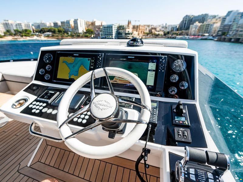 Sunseeker 76 Yacht