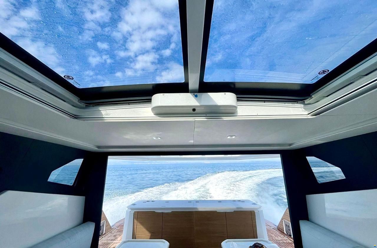 Aventura Yachts 38 Sc