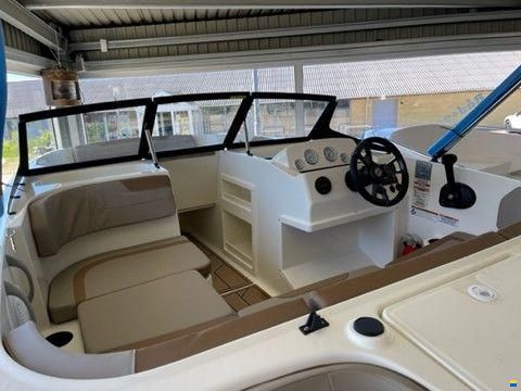 Quicksilver 525 Axess med Mercury F60 EF
