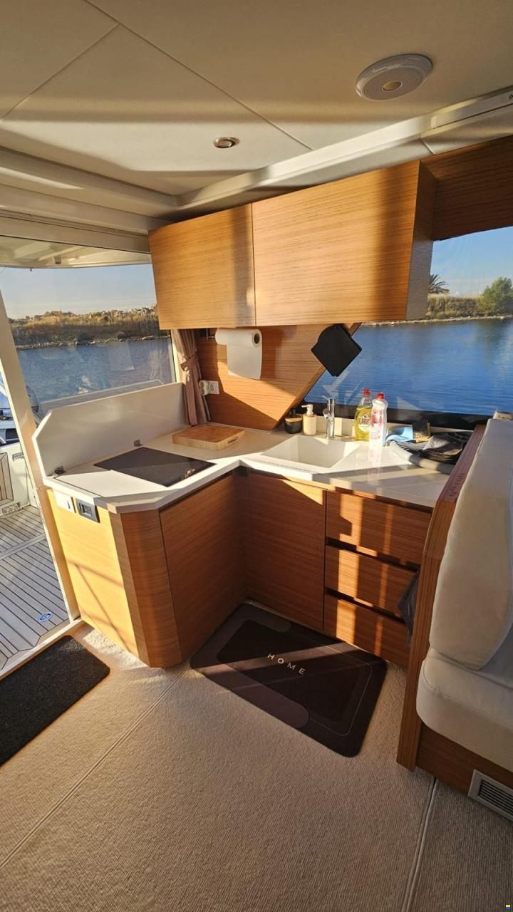 Greenline 39