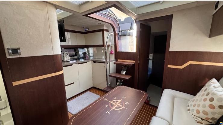 Galeon 385 HTL
