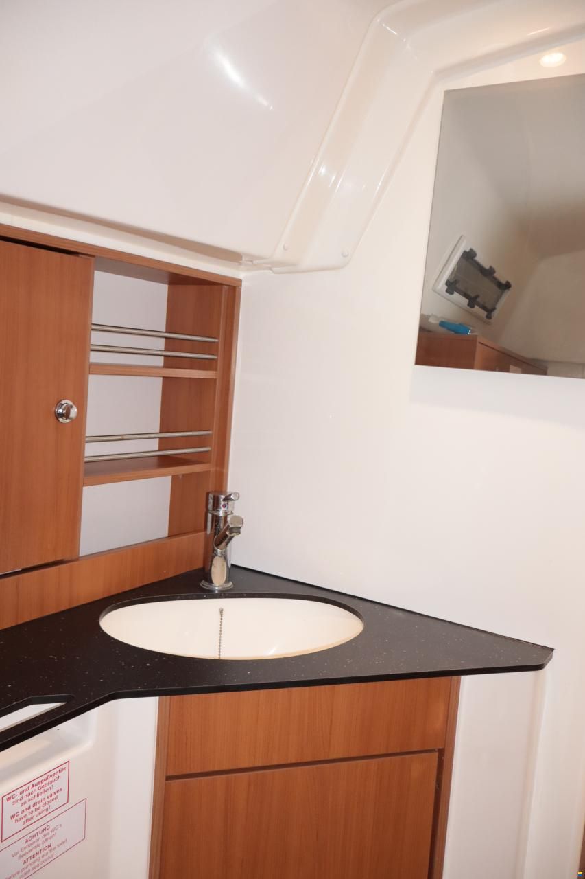 Bavaria Cruiser 32