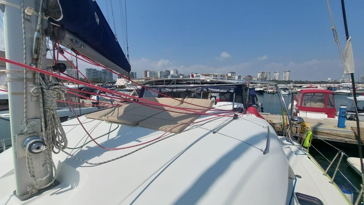 Lagoon 380