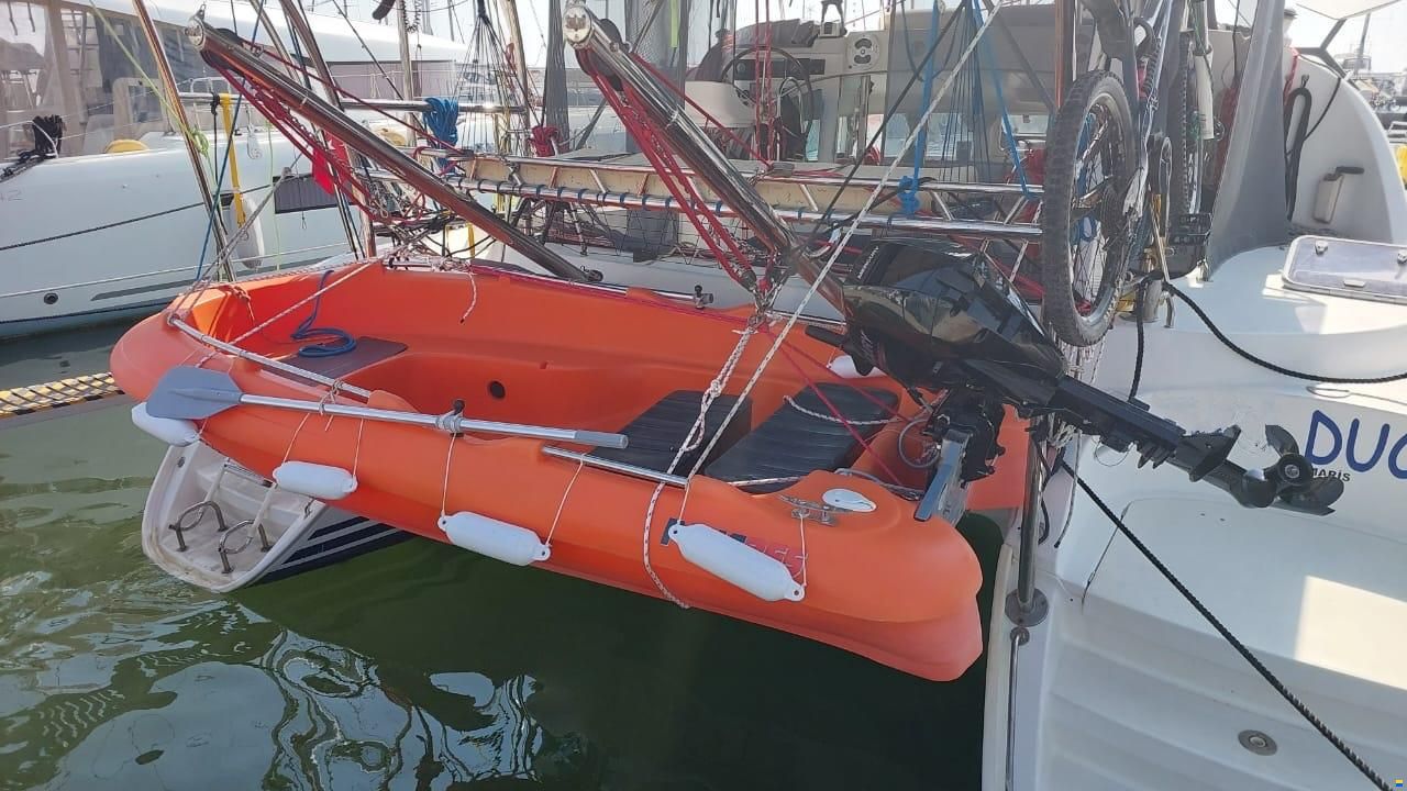 Lagoon 380