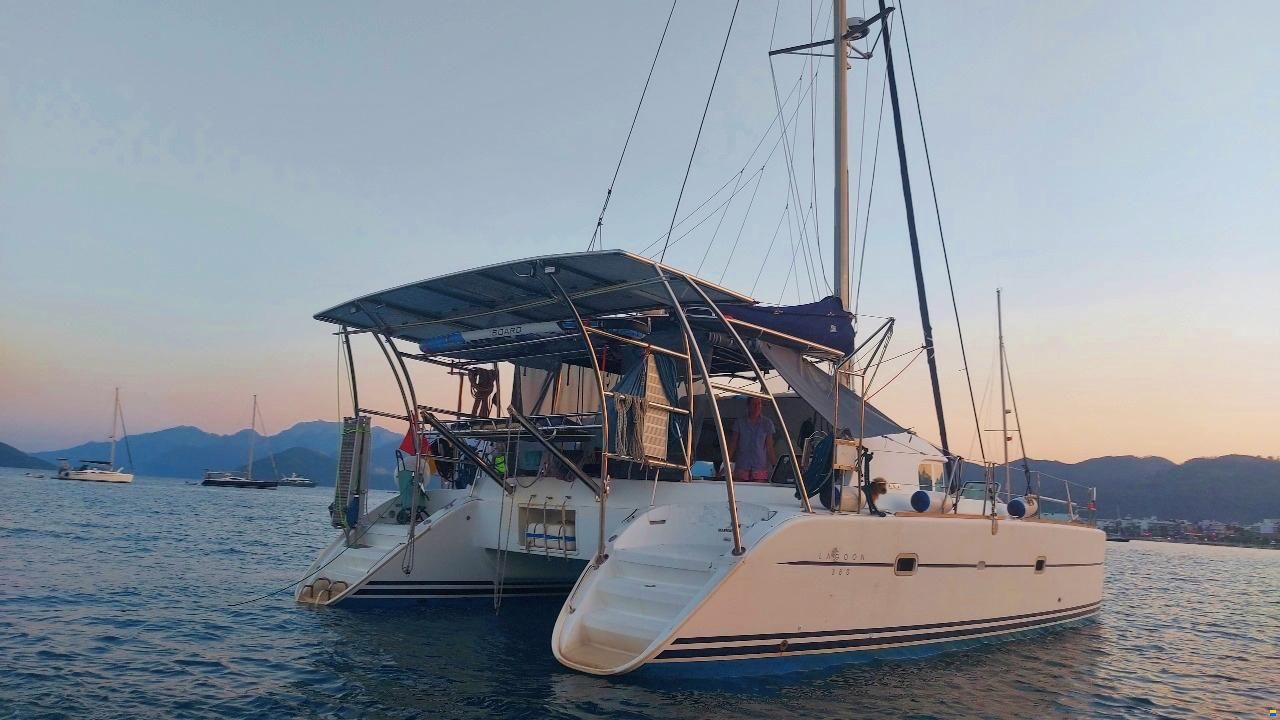 Lagoon 380