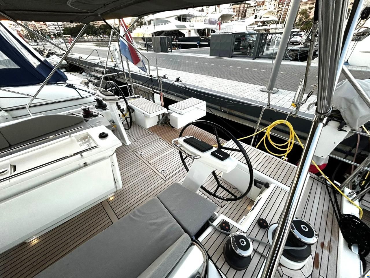 Beneteau Oceanis 51.1