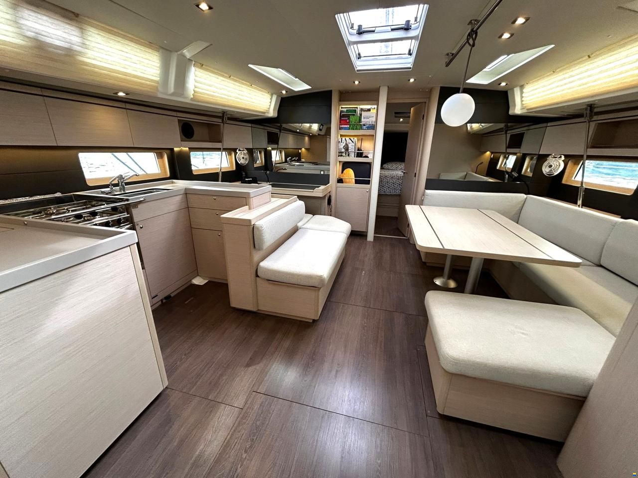 Beneteau Oceanis 51.1