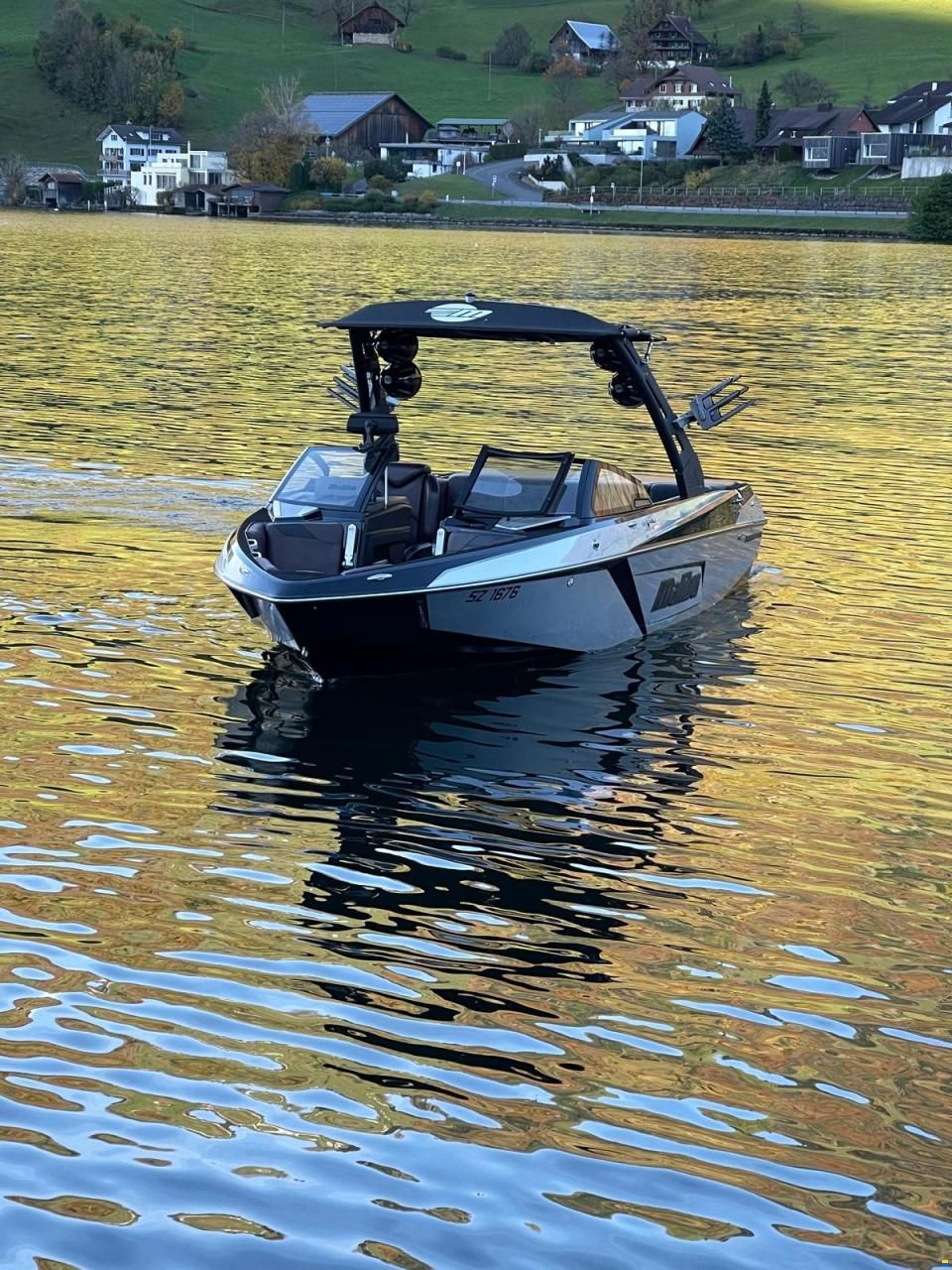 Malibu Wakesetter 23 LSV