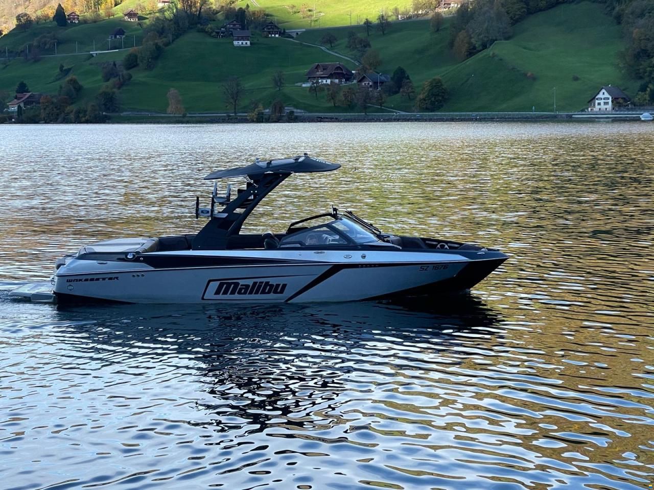 Malibu Wakesetter 23 LSV