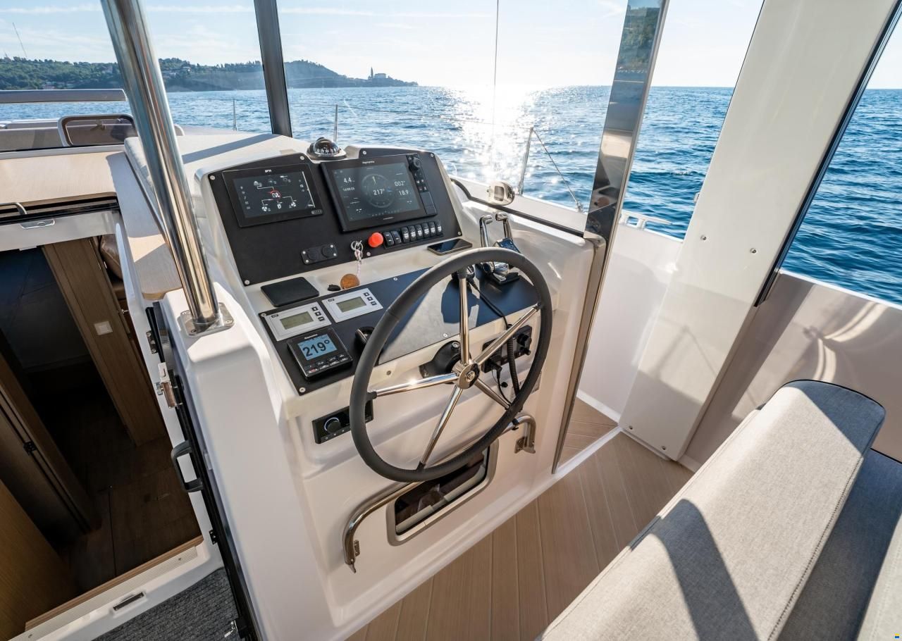 Jeanneau Sea Loft 480