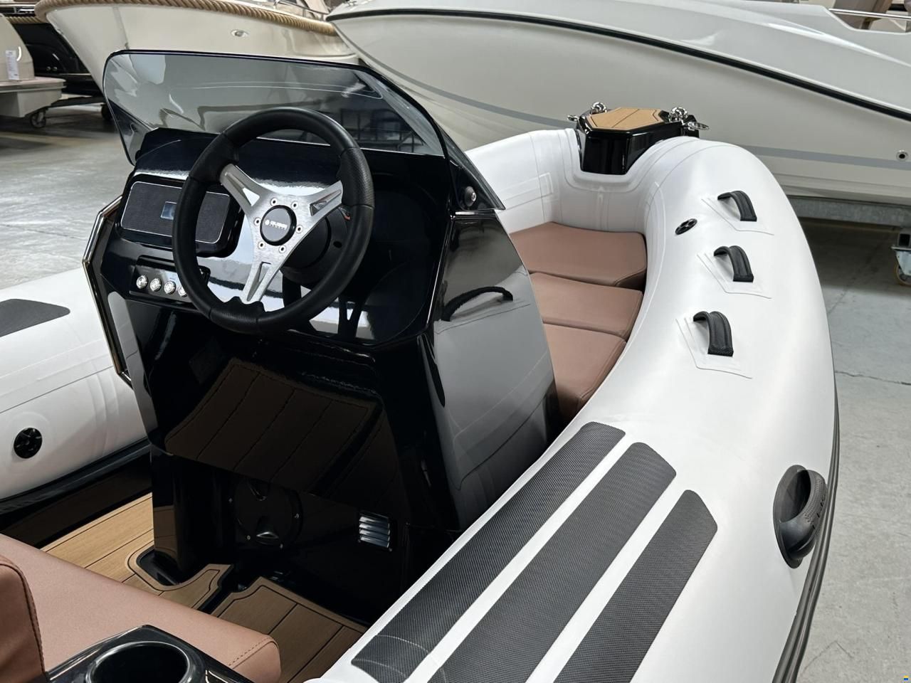 Brig Inflatable Boats Eagle 4
