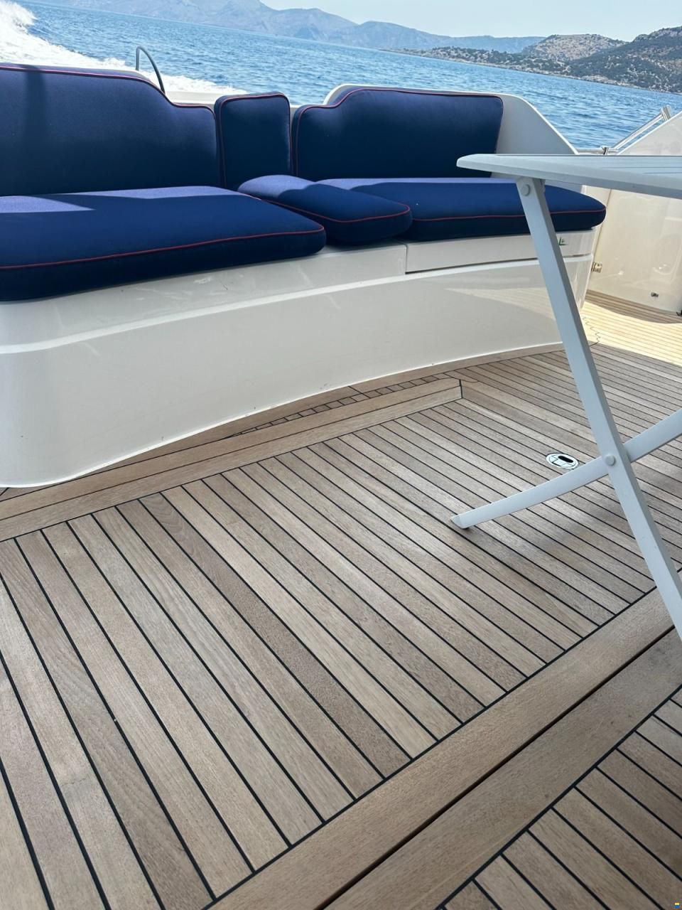 Fairline Squadron 58