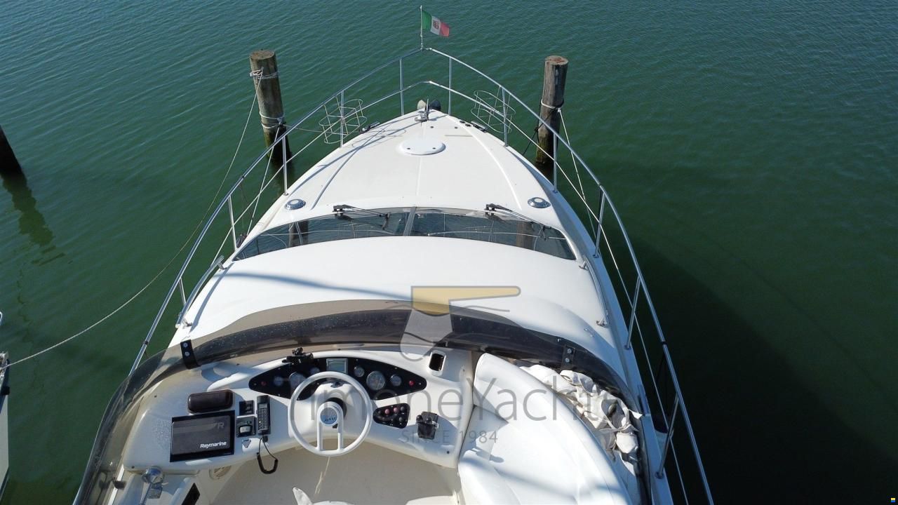 Azimut 42