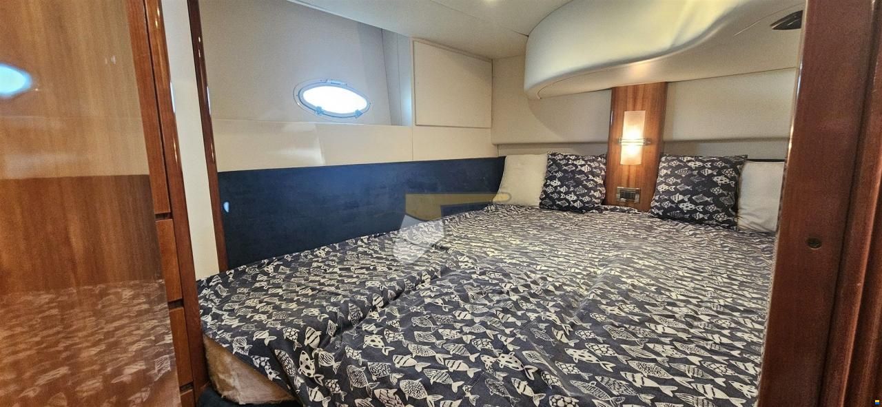 Azimut 42