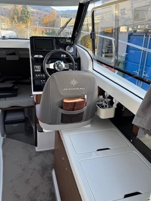 Jeanneau Merry Fisher 695 Series 2