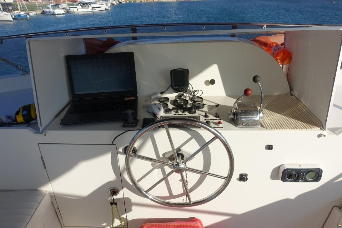 HI-Star 42 Europa Sport