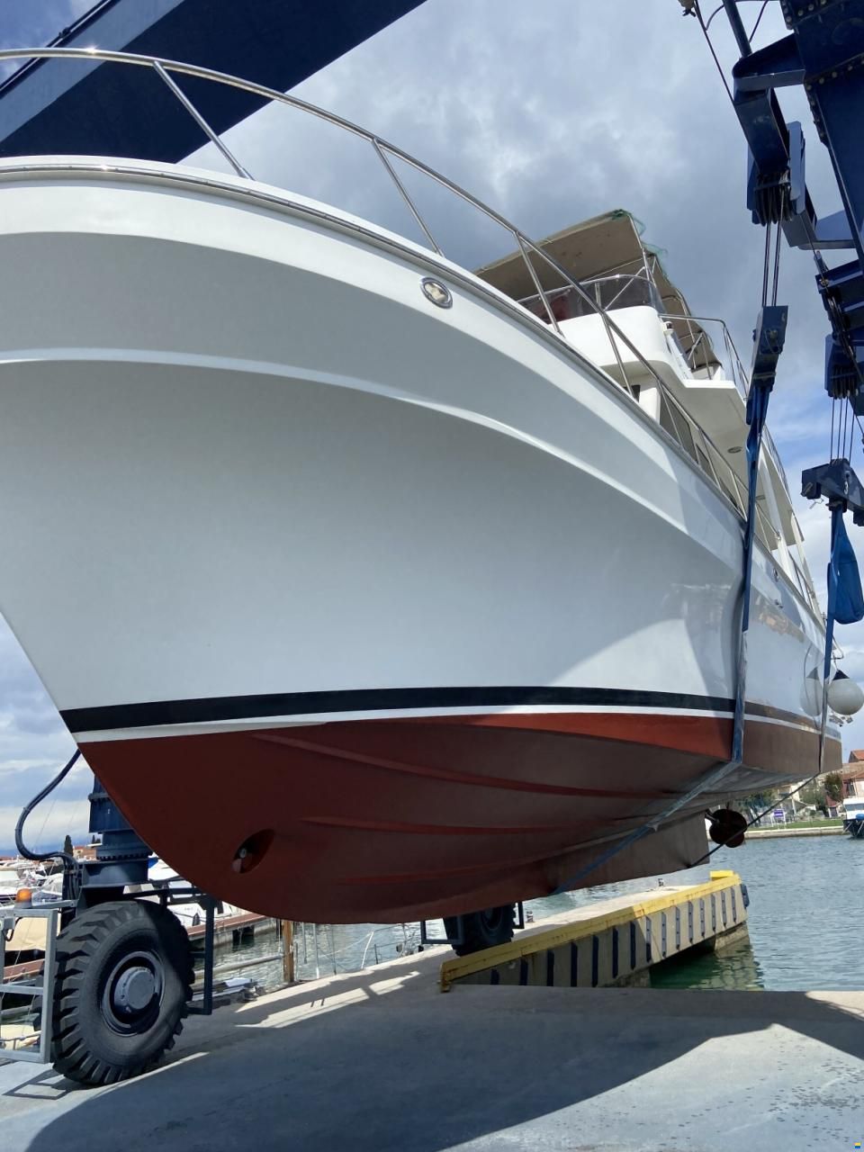 HI-Star 42 Europa Sport