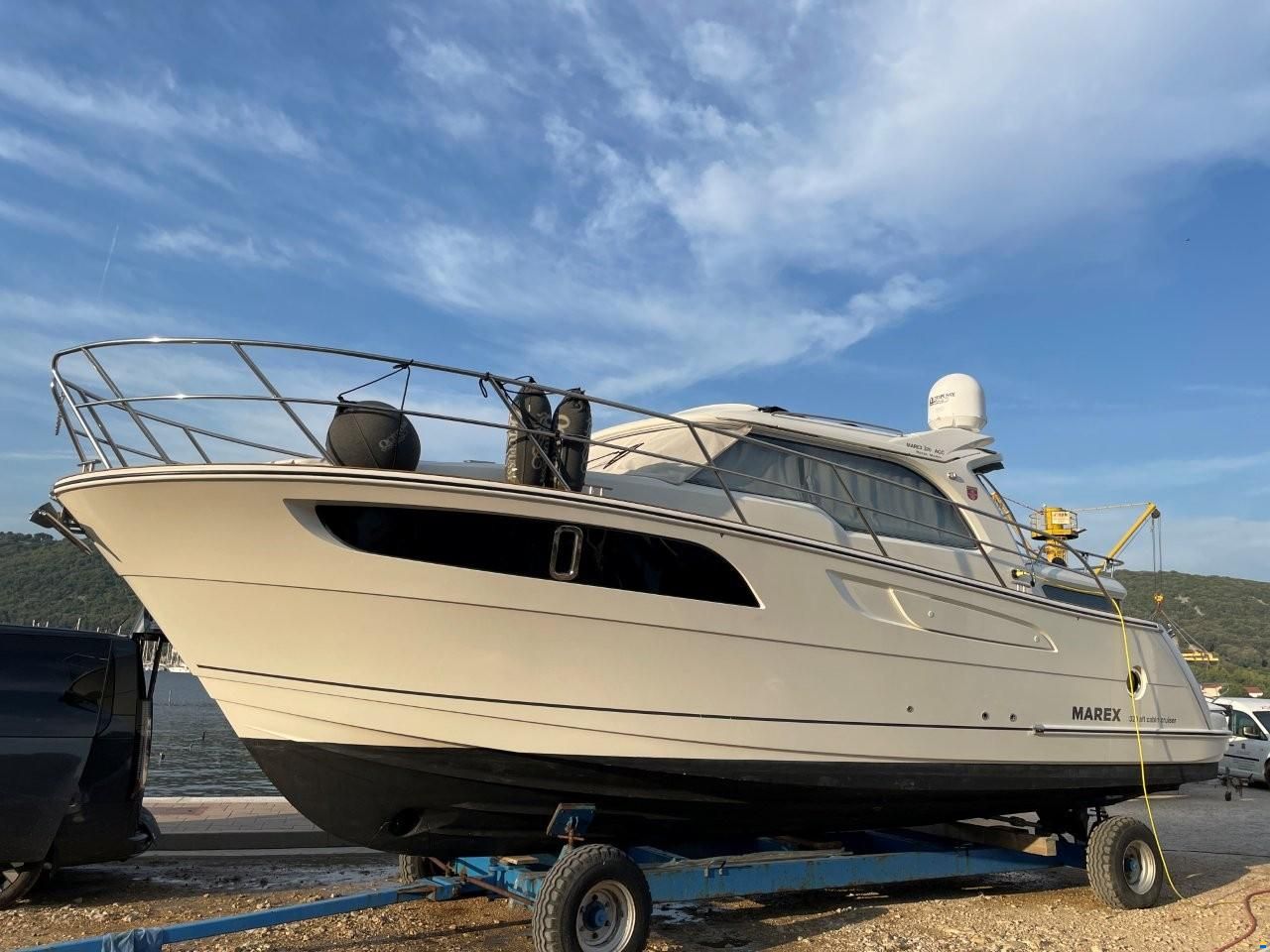 Marex 320 Aft Cabin Cruiser