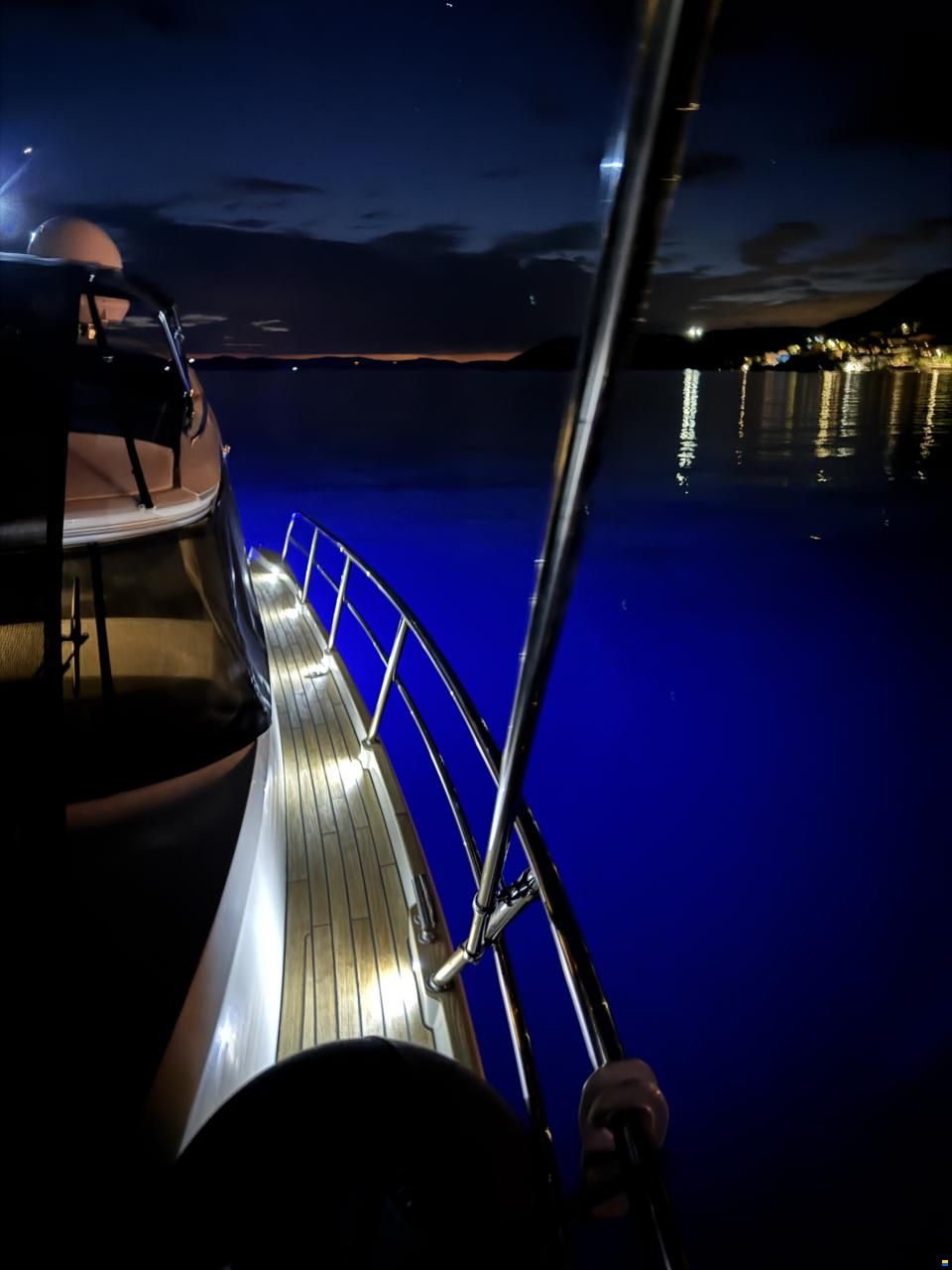 Marex 320 Aft Cabin Cruiser