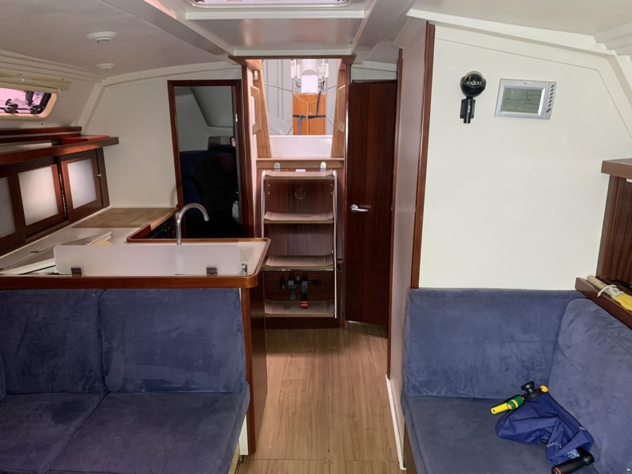 Hanse 375