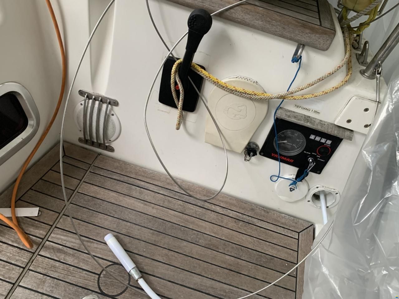 Hanse 375
