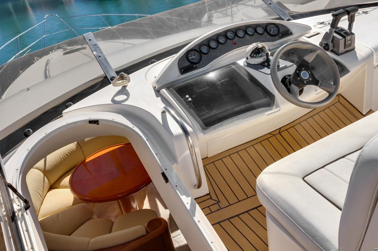 Fairline Squadron 59