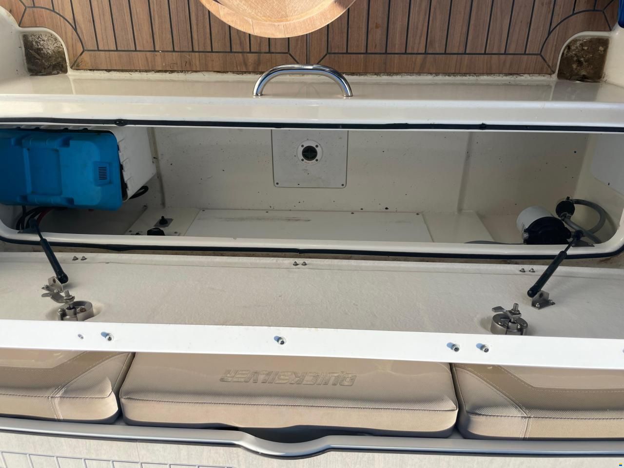 Quicksilver Active 595 Cruiser OB