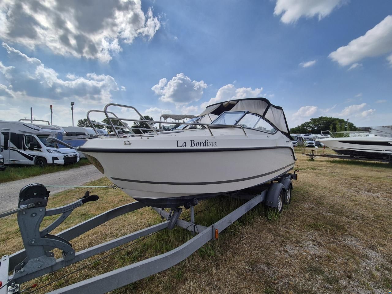 Quicksilver Active 595 Cruiser OB