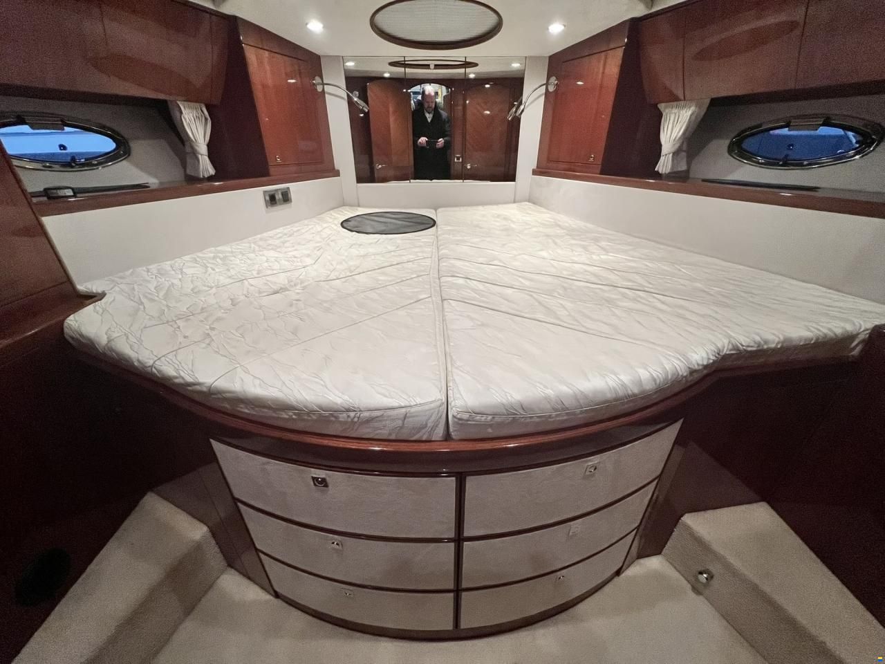 Galeon 440 Fly