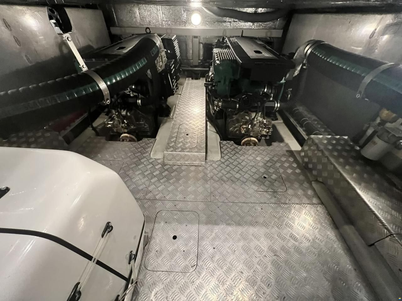 Galeon 440 Fly