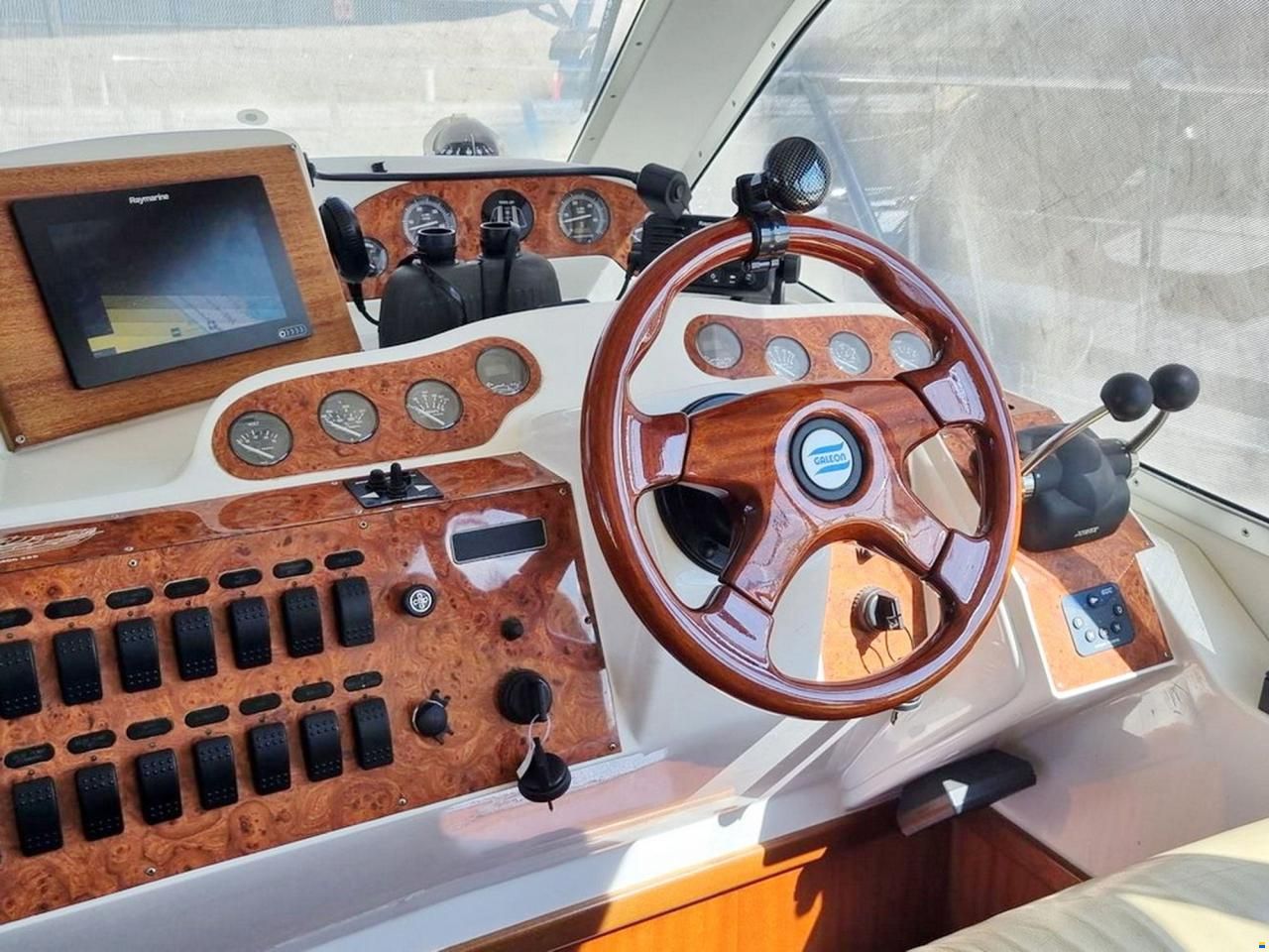 Galeon 380 Fly