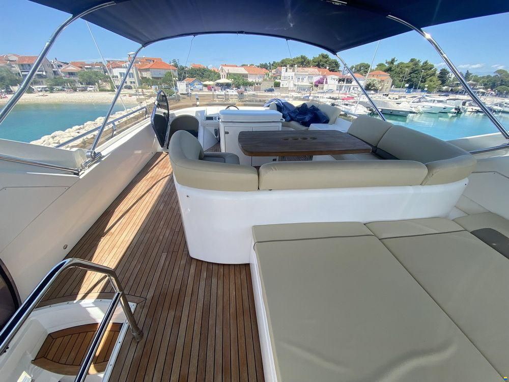 Princess 21M