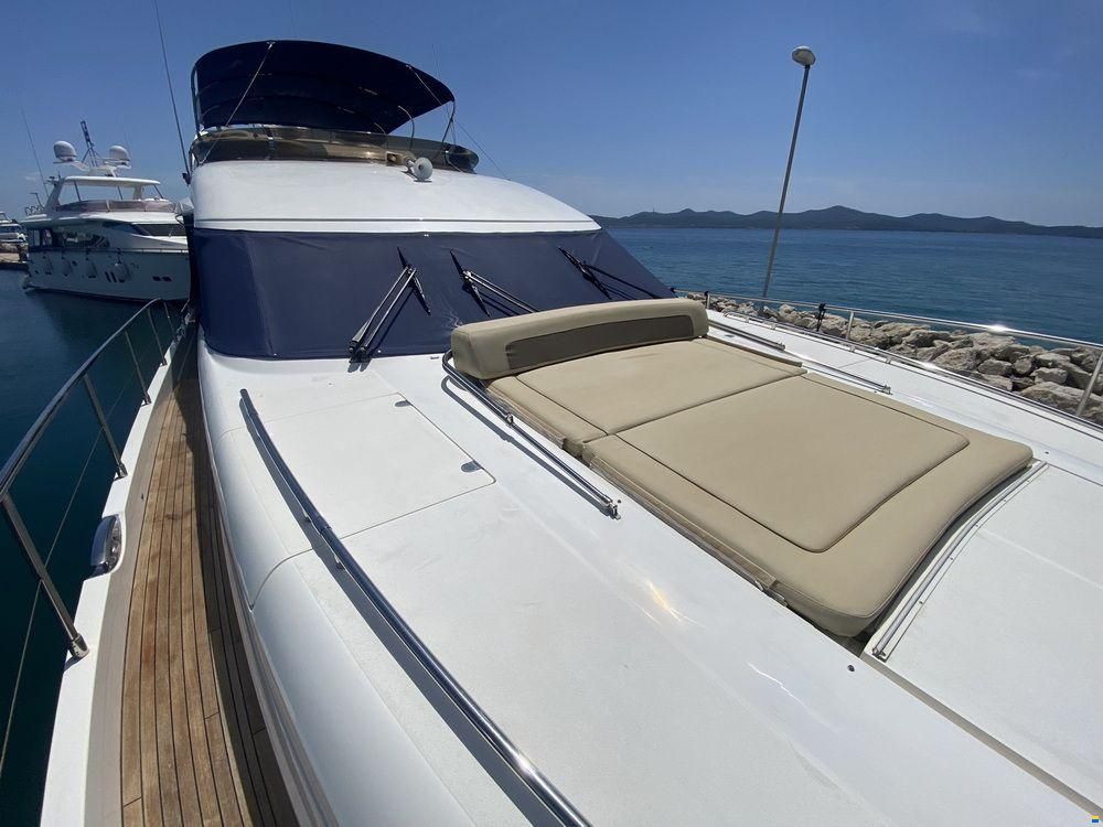 Princess 21M
