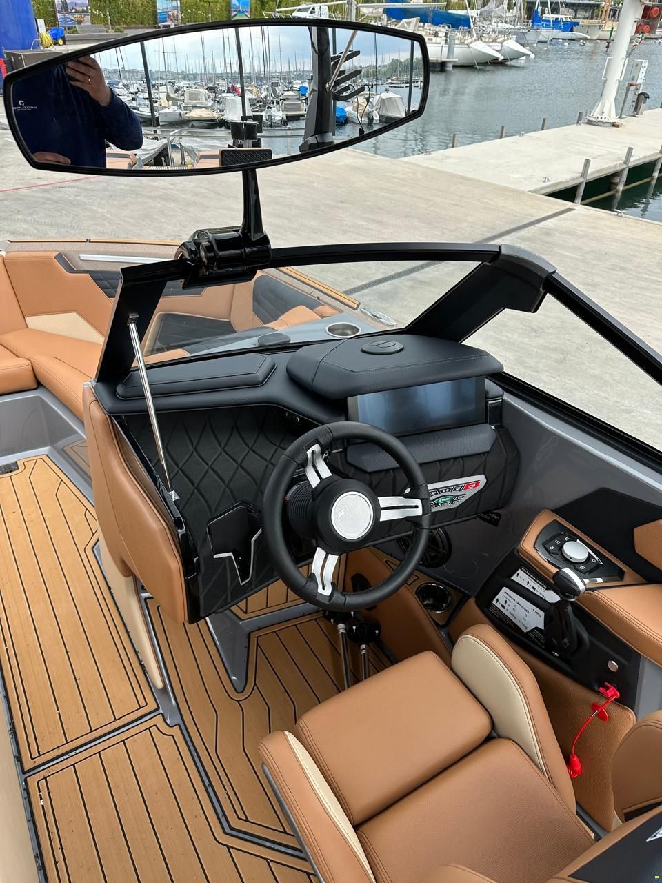 Nautique S23