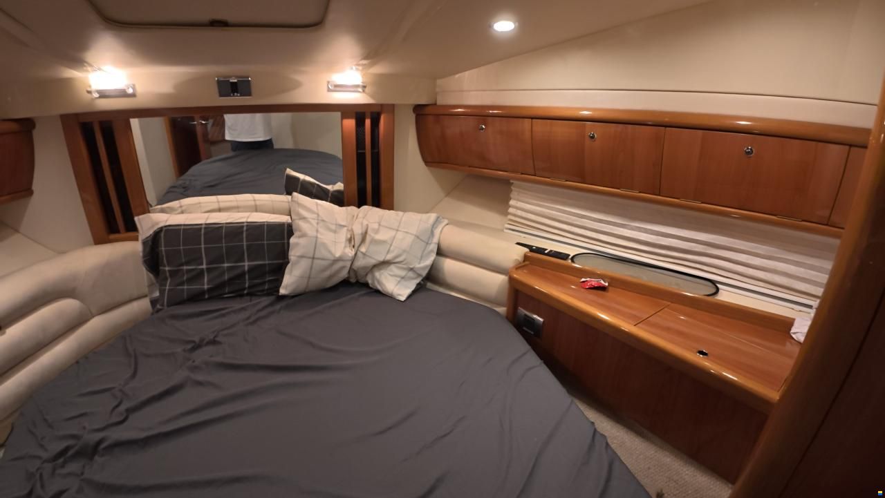 Sealine F42/5
