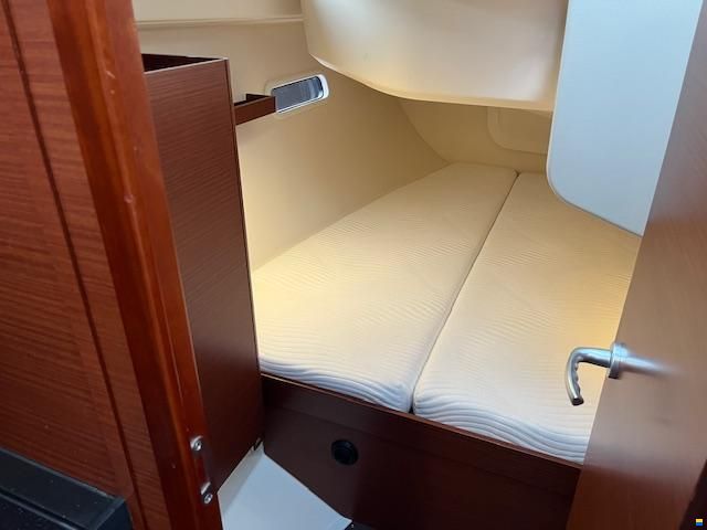 Hanse 388