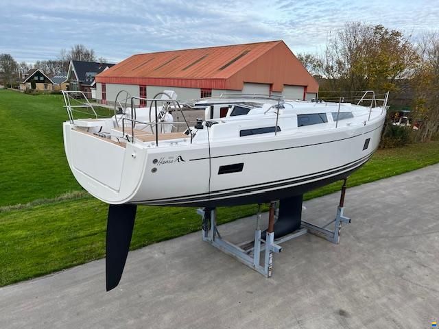 Hanse 388