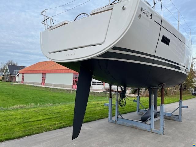 Hanse 388